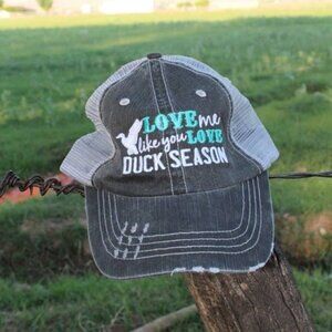 Love Me Like You Love Duck Season Grey Mint Hat
